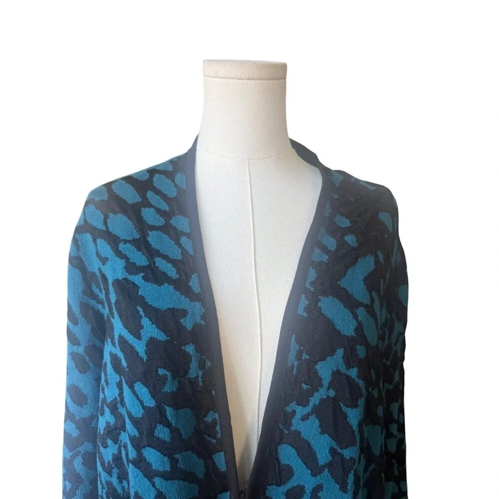 Chicos Long Blue‎ Animal Leopard Print Cardigan Sweater Size L Cotton Cheetah